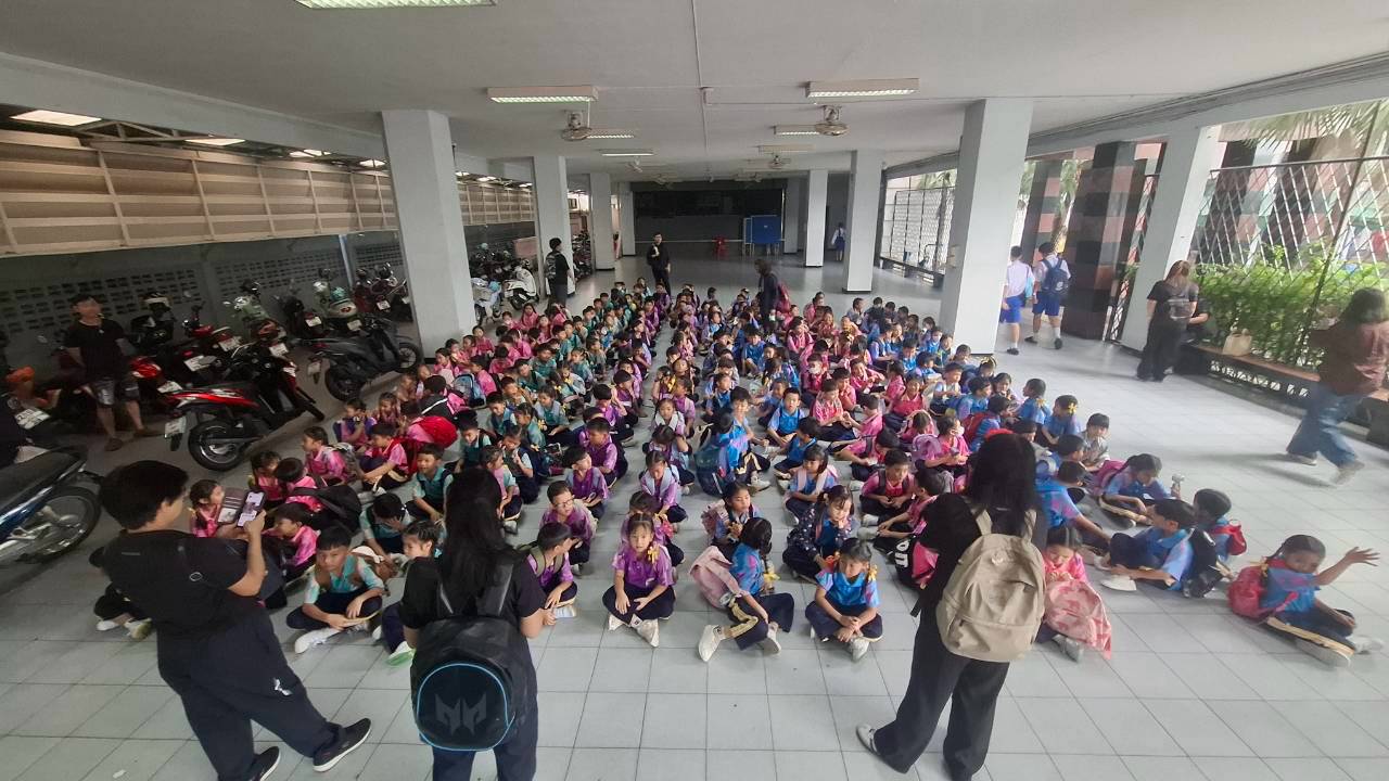 โรงเรียนปรีชานุศาสน์