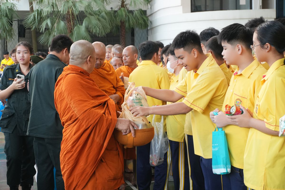 โรงเรียนปรีชานุศาสน์
