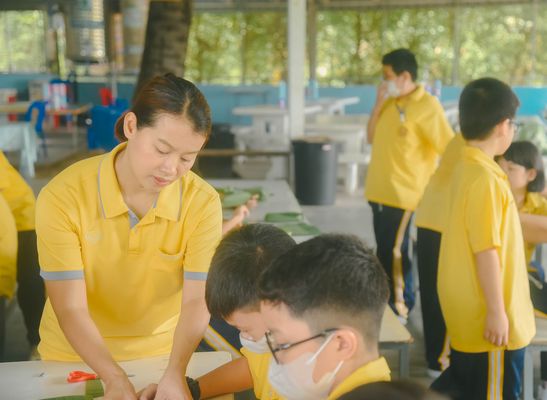 โรงเรียนปรีชานุศาสน์