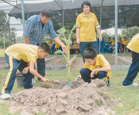 โรงเรียนปรีชานุศาสน์