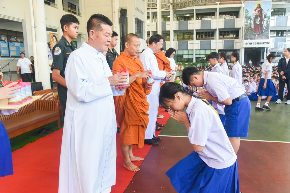โรงเรียนปรีชานุศาสน์