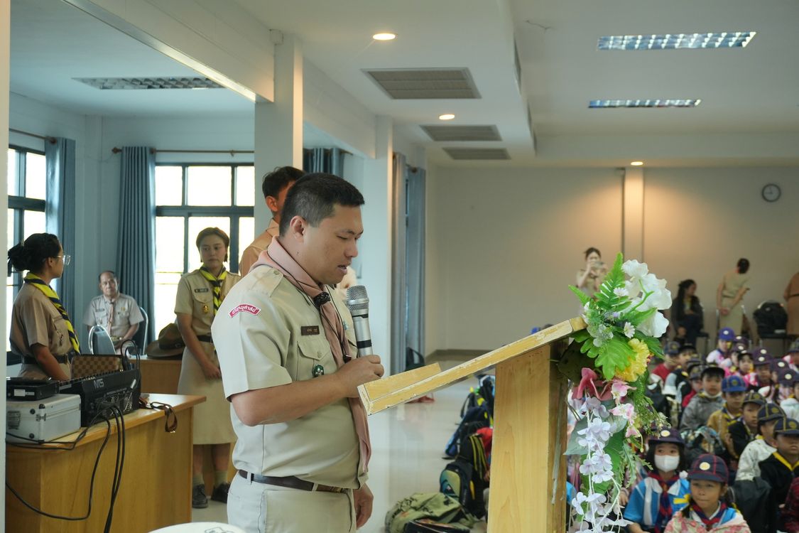โรงเรียนปรีชานุศาสน์