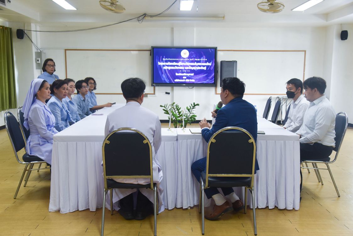 โรงเรียนปรีชานุศาสน์