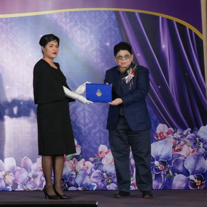 โรงเรียนปรีชานุศาสน์