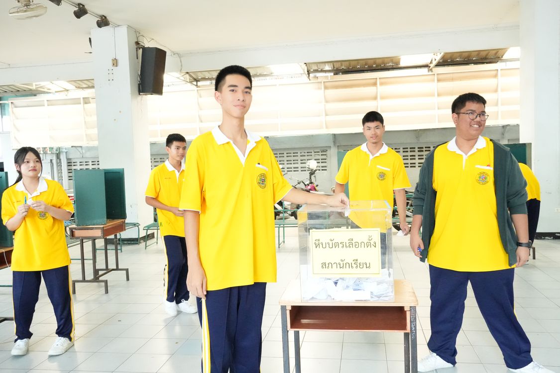 โรงเรียนปรีชานุศาสน์