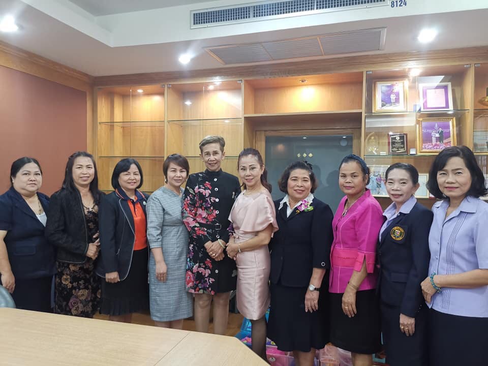 โรงเรียนปรีชานุศาสน์