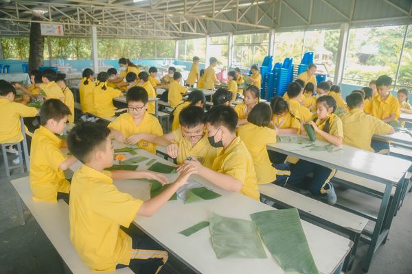 โรงเรียนปรีชานุศาสน์