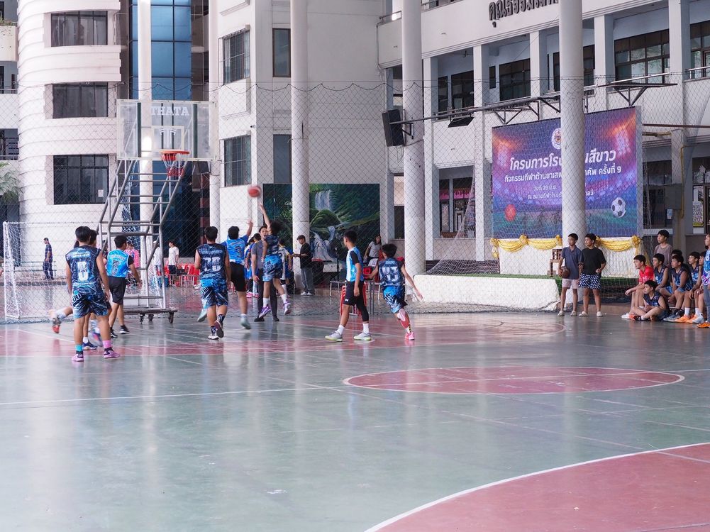 โรงเรียนปรีชานุศาสน์
