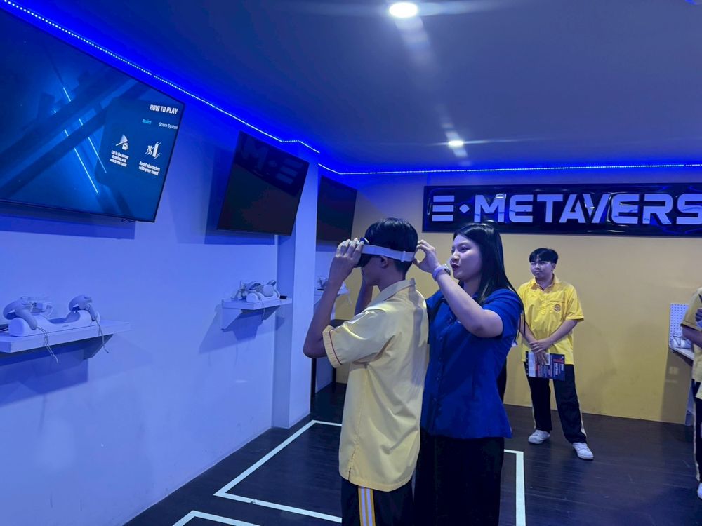 โรงเรียนปรีชานุศาสน์
