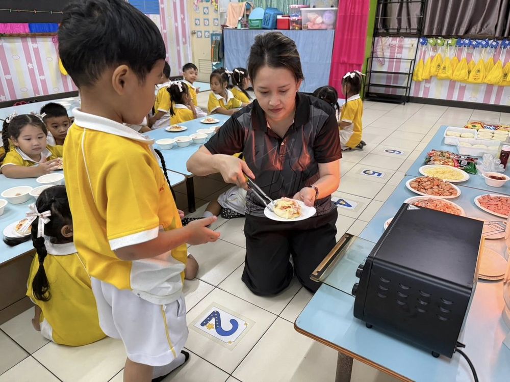 โรงเรียนปรีชานุศาสน์