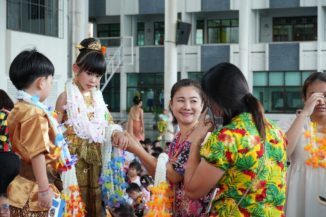โรงเรียนปรีชานุศาสน์