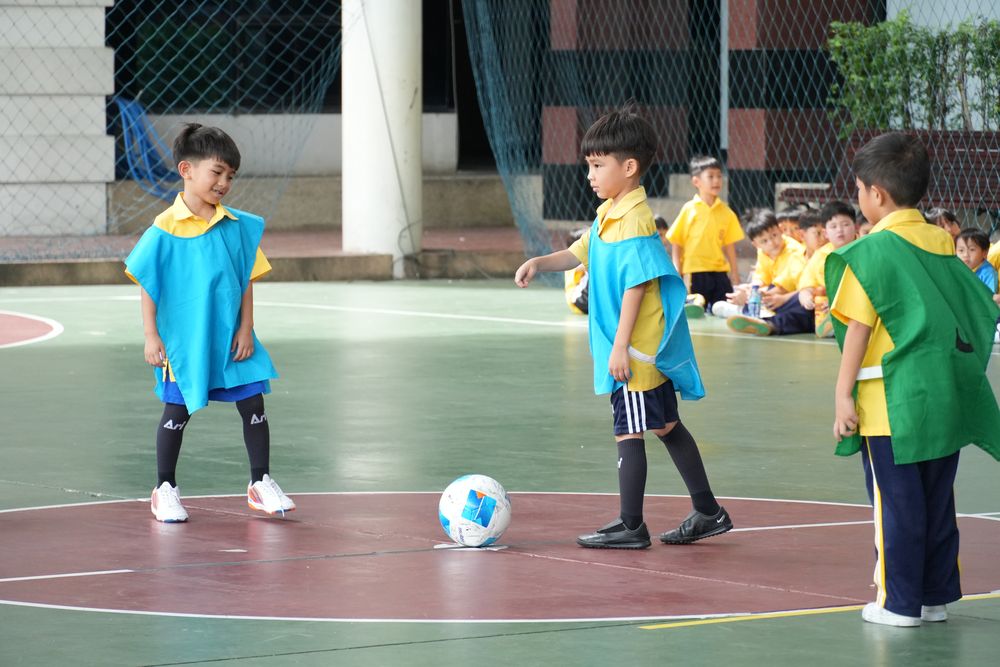 โรงเรียนปรีชานุศาสน์