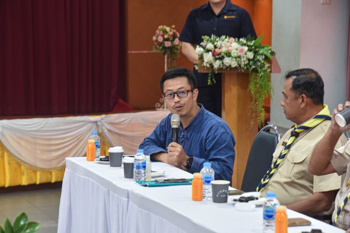 โรงเรียนปรีชานุศาสน์