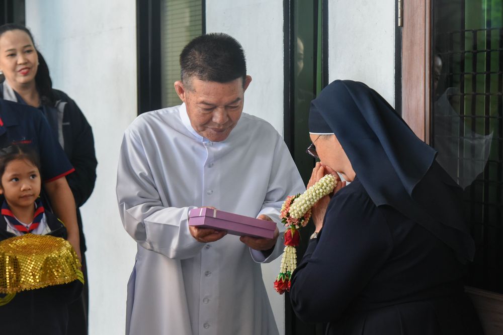โรงเรียนปรีชานุศาสน์