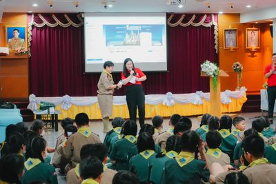 โรงเรียนปรีชานุศาสน์