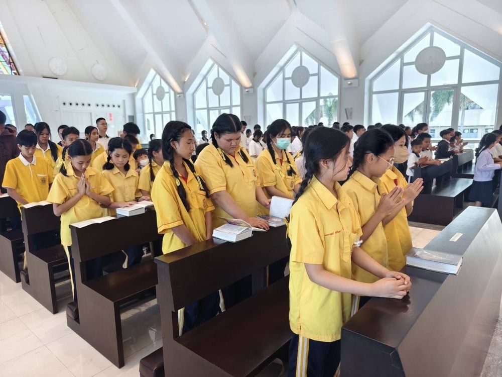 โรงเรียนปรีชานุศาสน์
