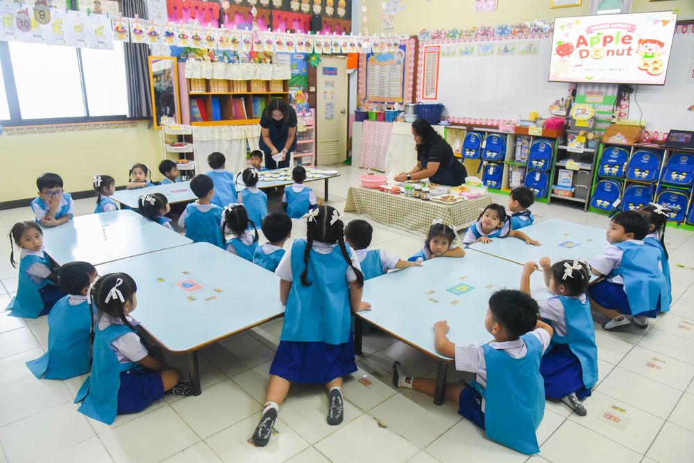โรงเรียนปรีชานุศาสน์
