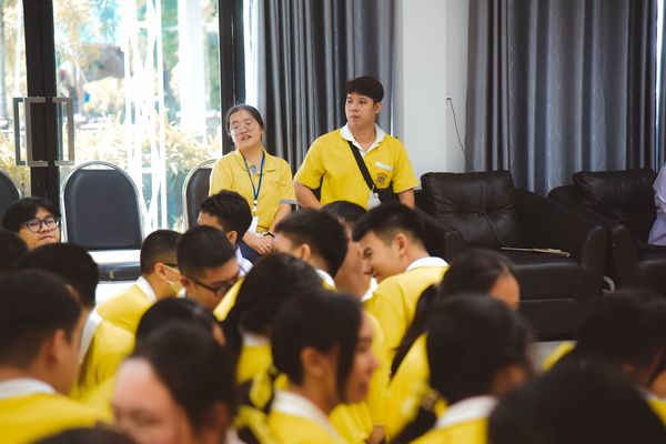 โรงเรียนปรีชานุศาสน์