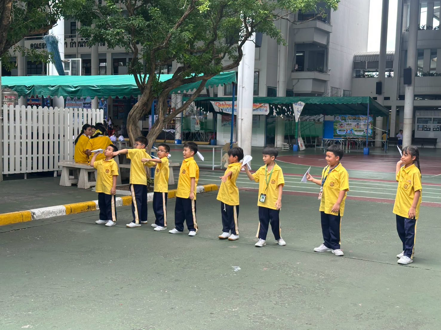 โรงเรียนปรีชานุศาสน์