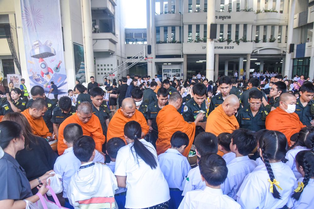 โรงเรียนปรีชานุศาสน์