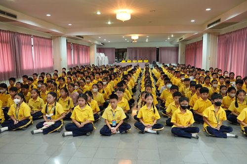 โรงเรียนปรีชานุศาสน์