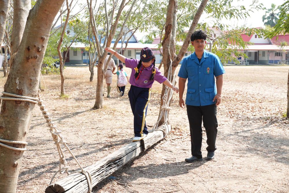 โรงเรียนปรีชานุศาสน์