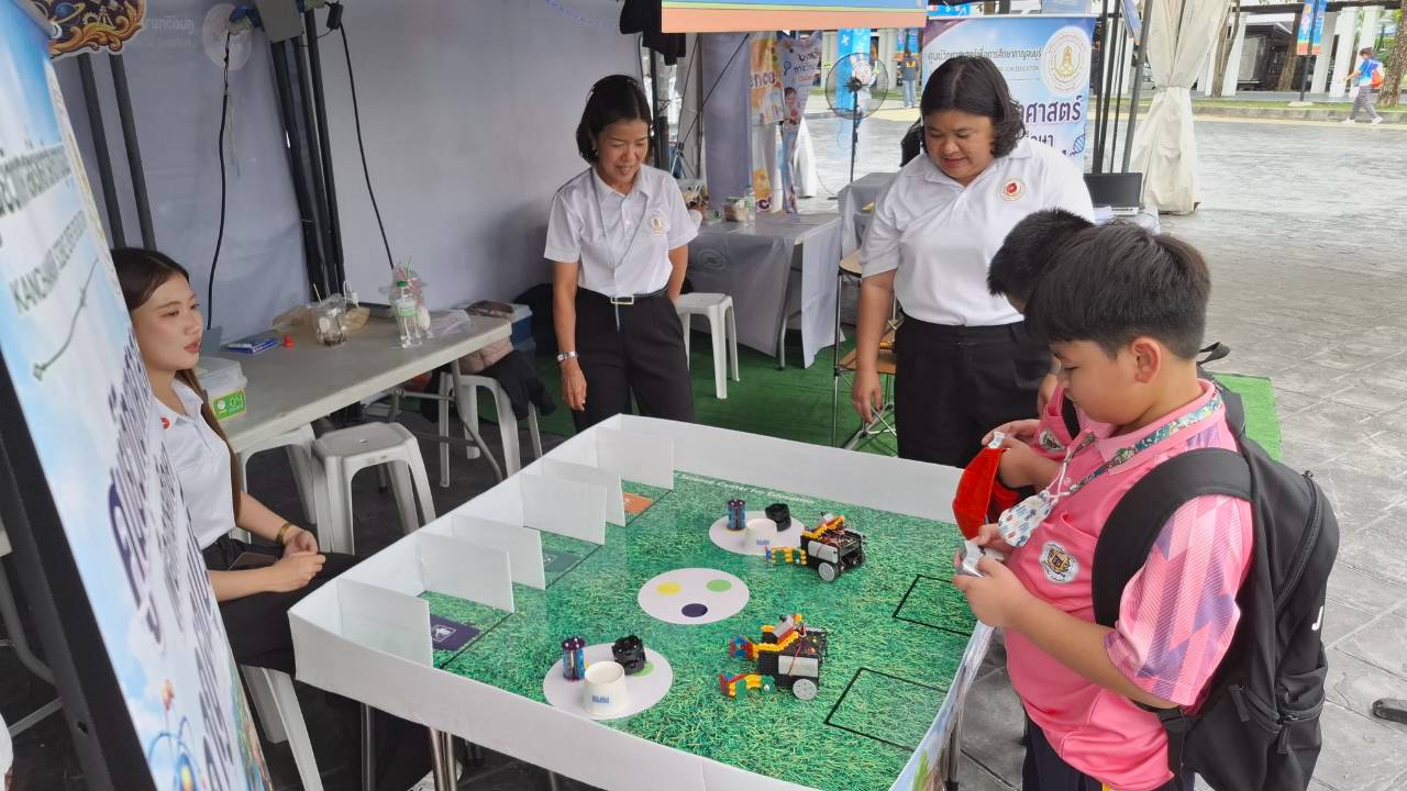 โรงเรียนปรีชานุศาสน์