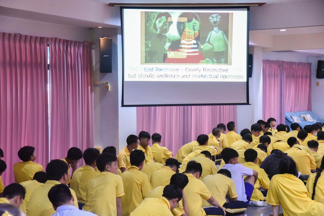 โรงเรียนปรีชานุศาสน์
