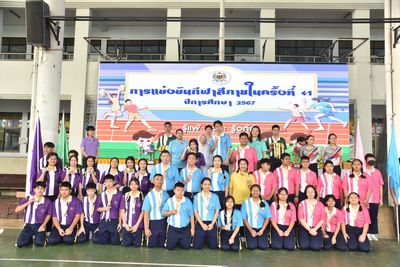 โรงเรียนปรีชานุศาสน์