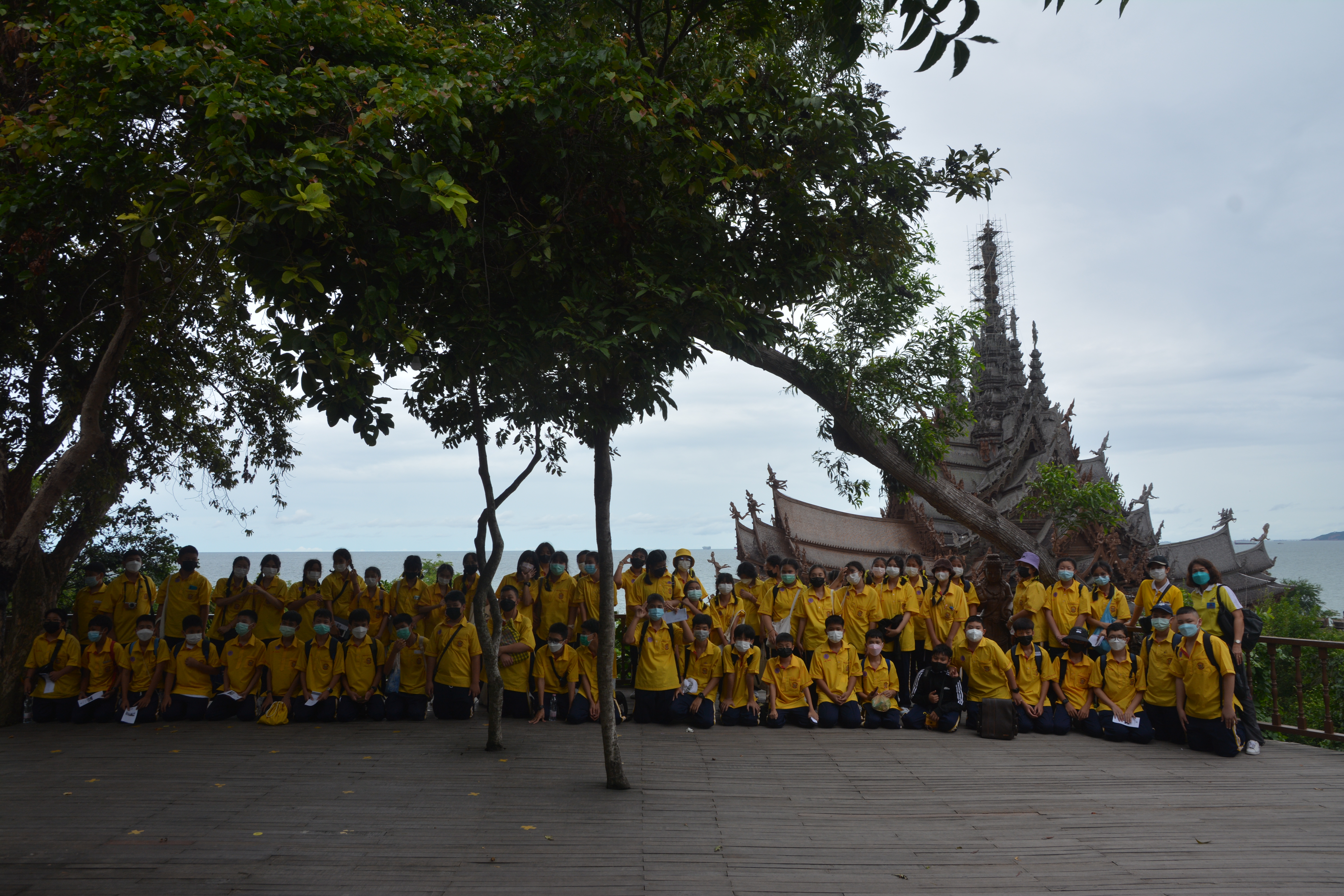 โรงเรียนปรีชานุศาสน์