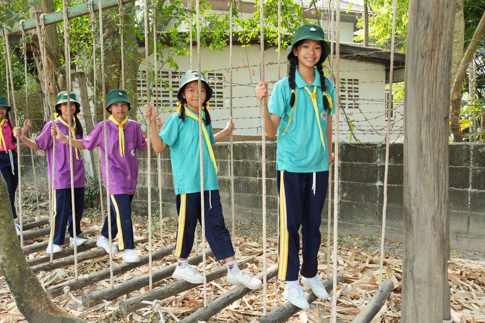 โรงเรียนปรีชานุศาสน์