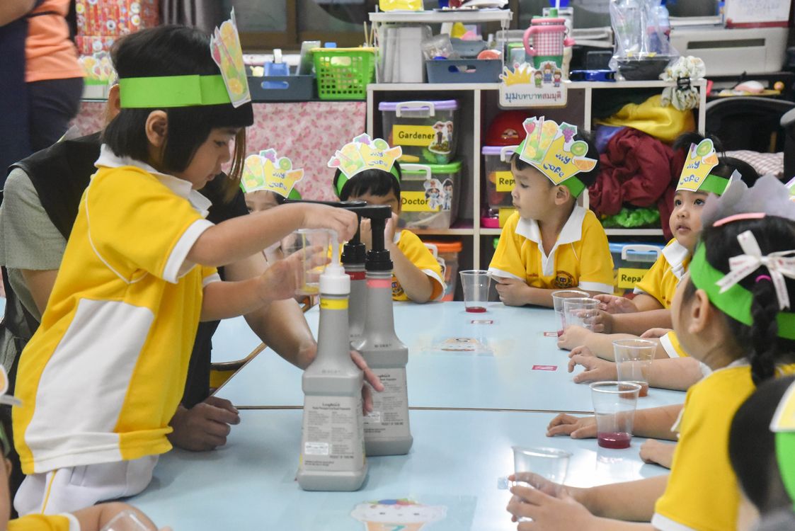 โรงเรียนปรีชานุศาสน์