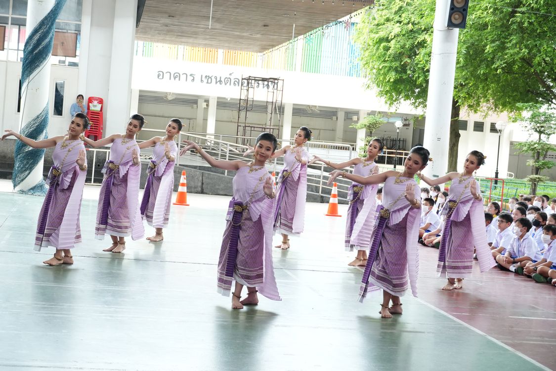 โรงเรียนปรีชานุศาสน์