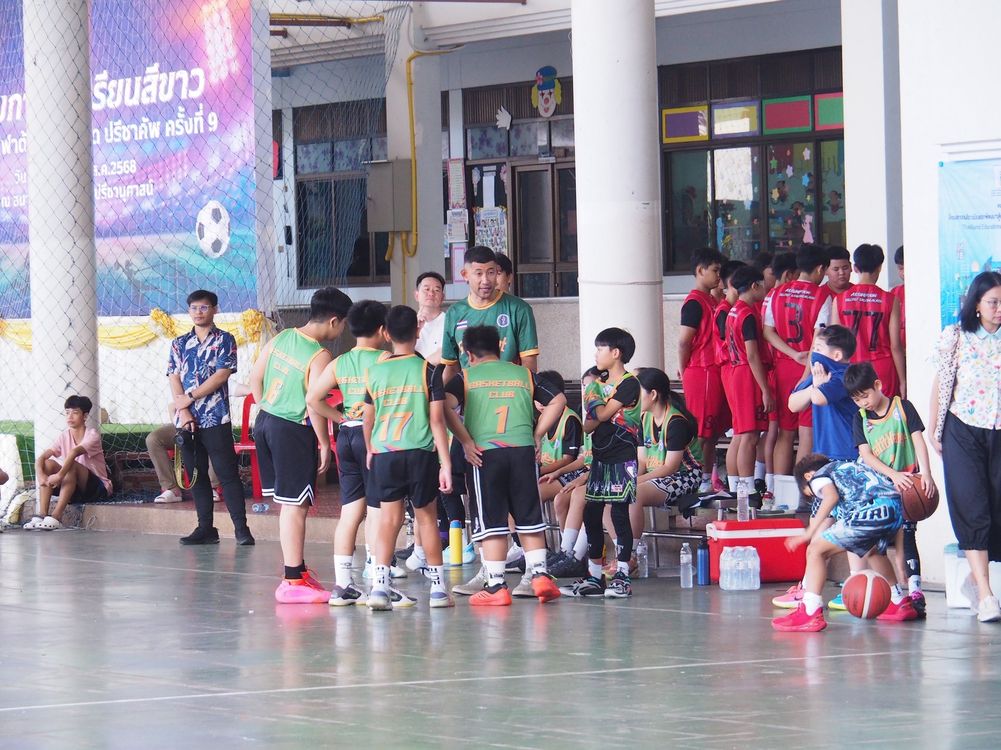 โรงเรียนปรีชานุศาสน์