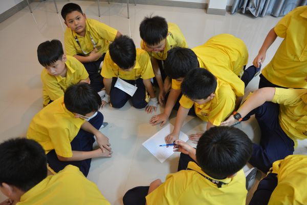 โรงเรียนปรีชานุศาสน์