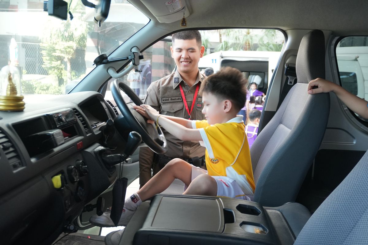 โรงเรียนปรีชานุศาสน์