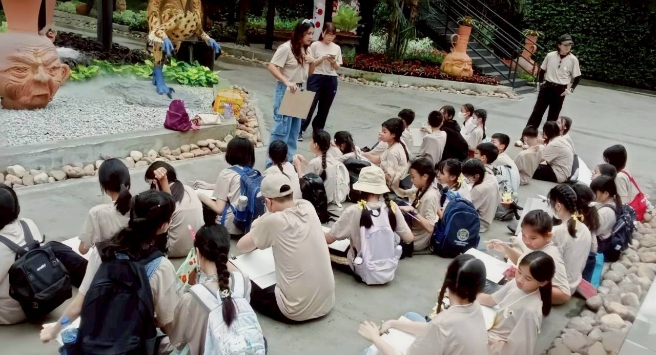 โรงเรียนปรีชานุศาสน์